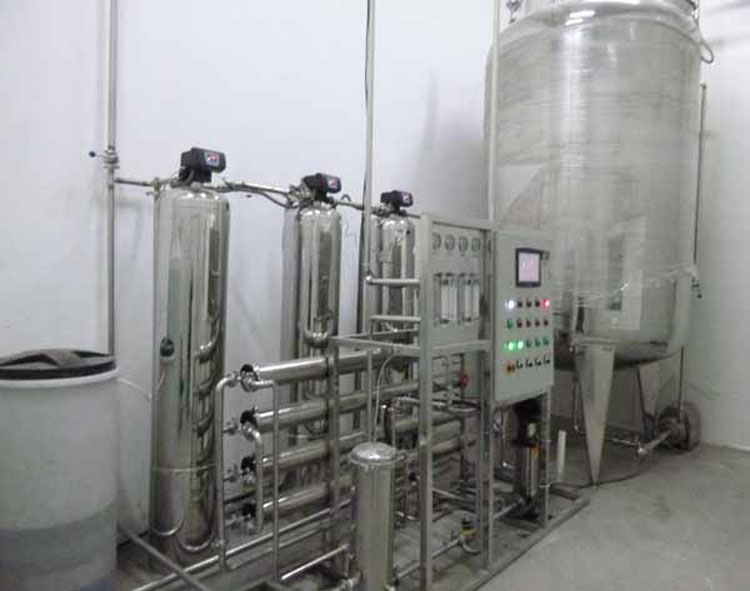 水處理系統生產線設備.jpg 水處理系統生產線設備.jpg