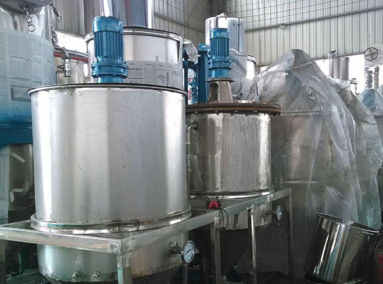 常見的靜置罐的簡單介紹.jpg 常見的靜置罐的簡單介紹.jpg