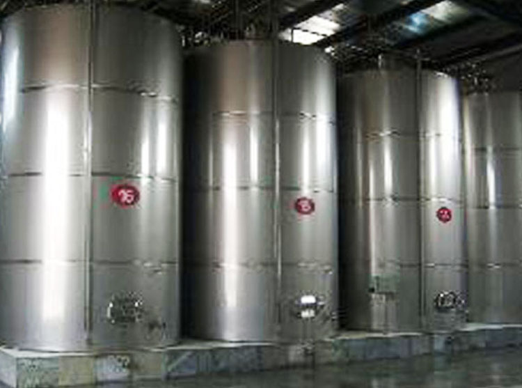 葡萄酒生產(chǎn)線設(shè)備.jpg 葡萄酒生產(chǎn)線設(shè)備.jpg